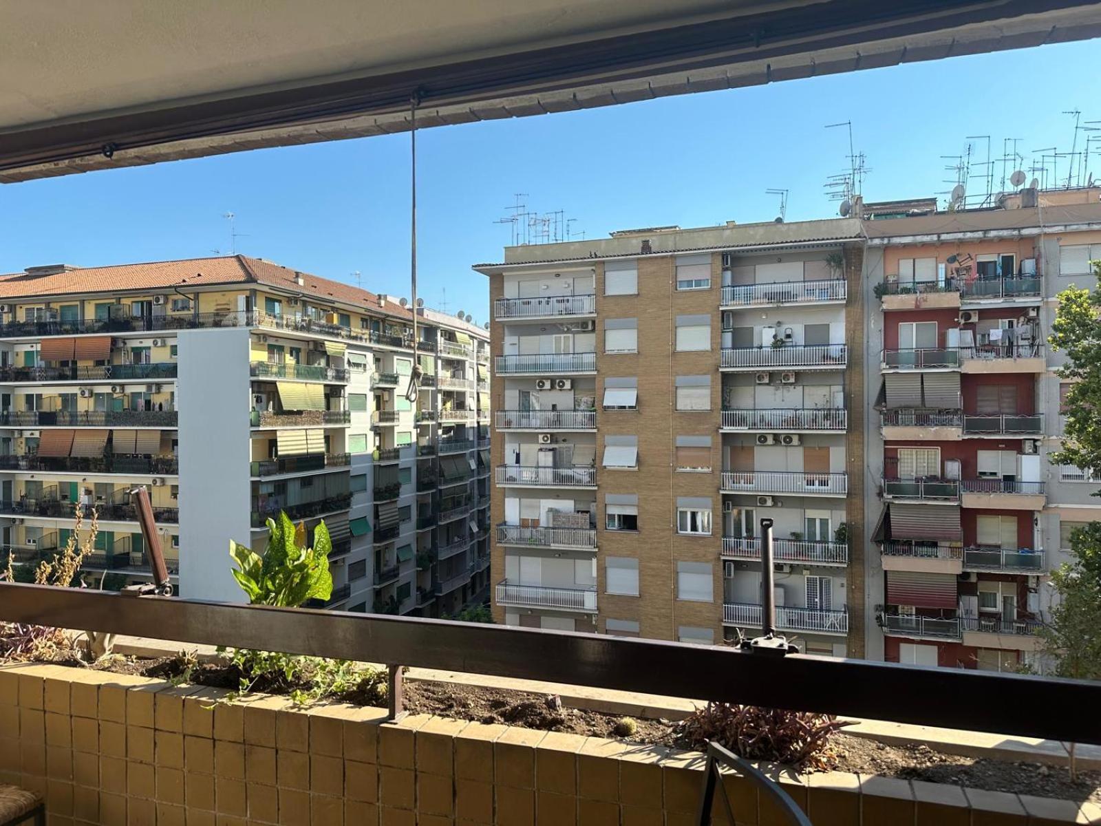 La Rosa Di Roma Di Momy Apartment Exterior foto